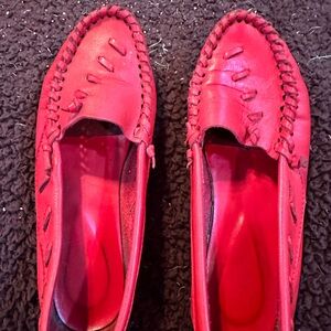 Genuine leather red leather moccasin